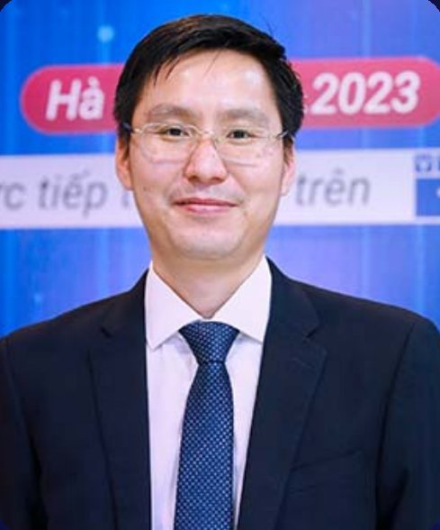 Ông Hoàng Đình Chung