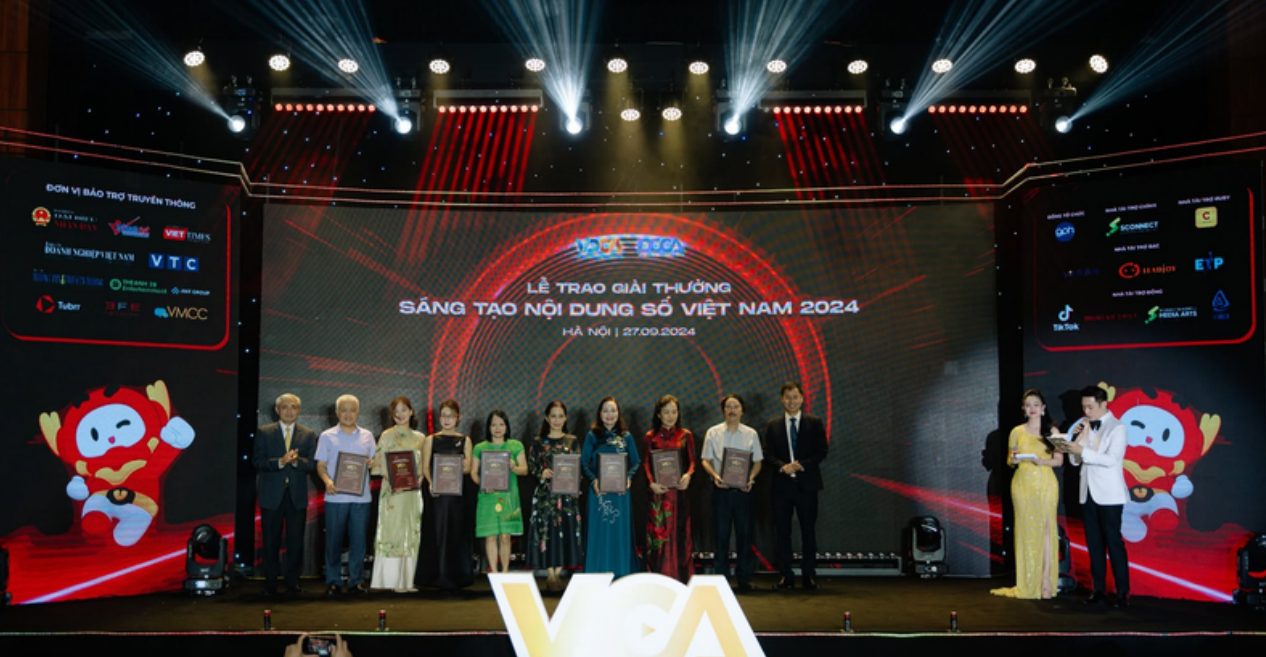 Lễ trao Giải thưởng Sáng tạo Nội dung số Việt Nam 2024 tại Hà Nội