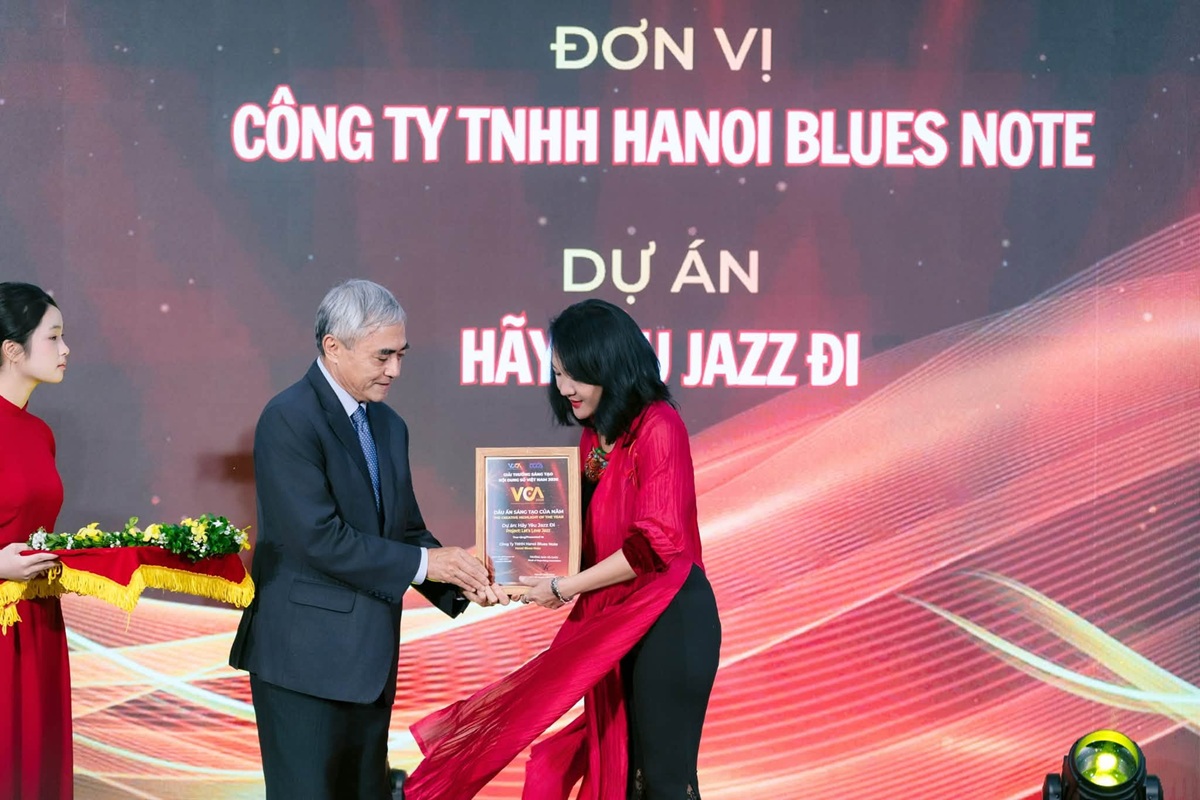 Hanoi Blue Notes.jpg