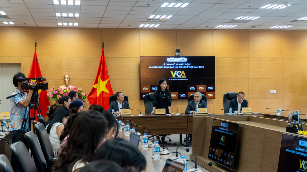 Officially launched the Vietnam Digital Content Creation Award - VCA 2023