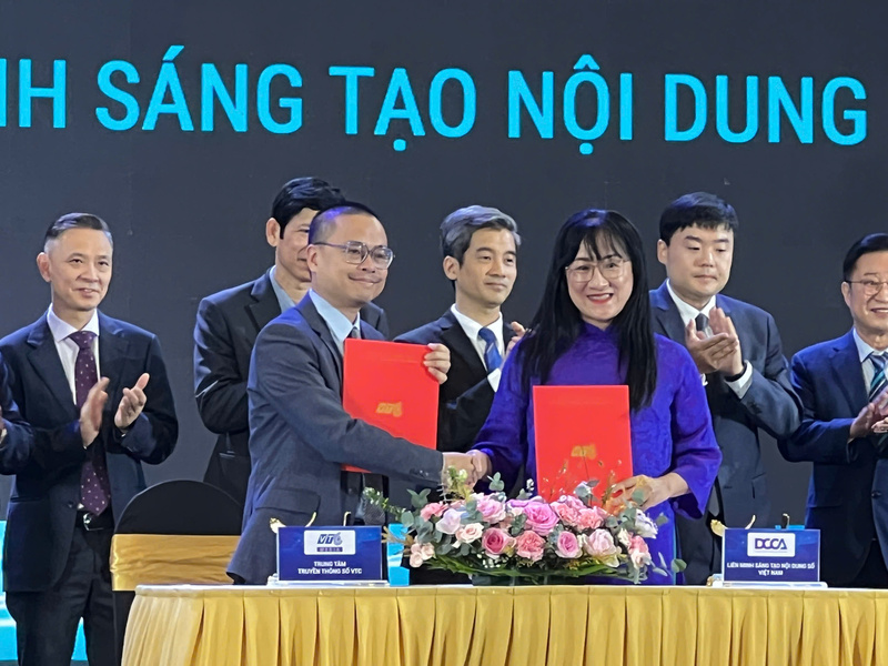 DCCA ký kết hợp tác chiến lược thúc đẩy phát triển cộng đồng sáng tạo nội dung số Việt Nam