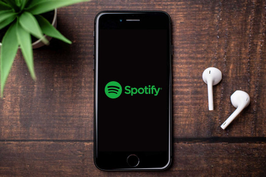 Tối giản nhưng sáng tạo: 4 chiến dịch quảng cáo ngoài trời nổi bật nhất của Spotify