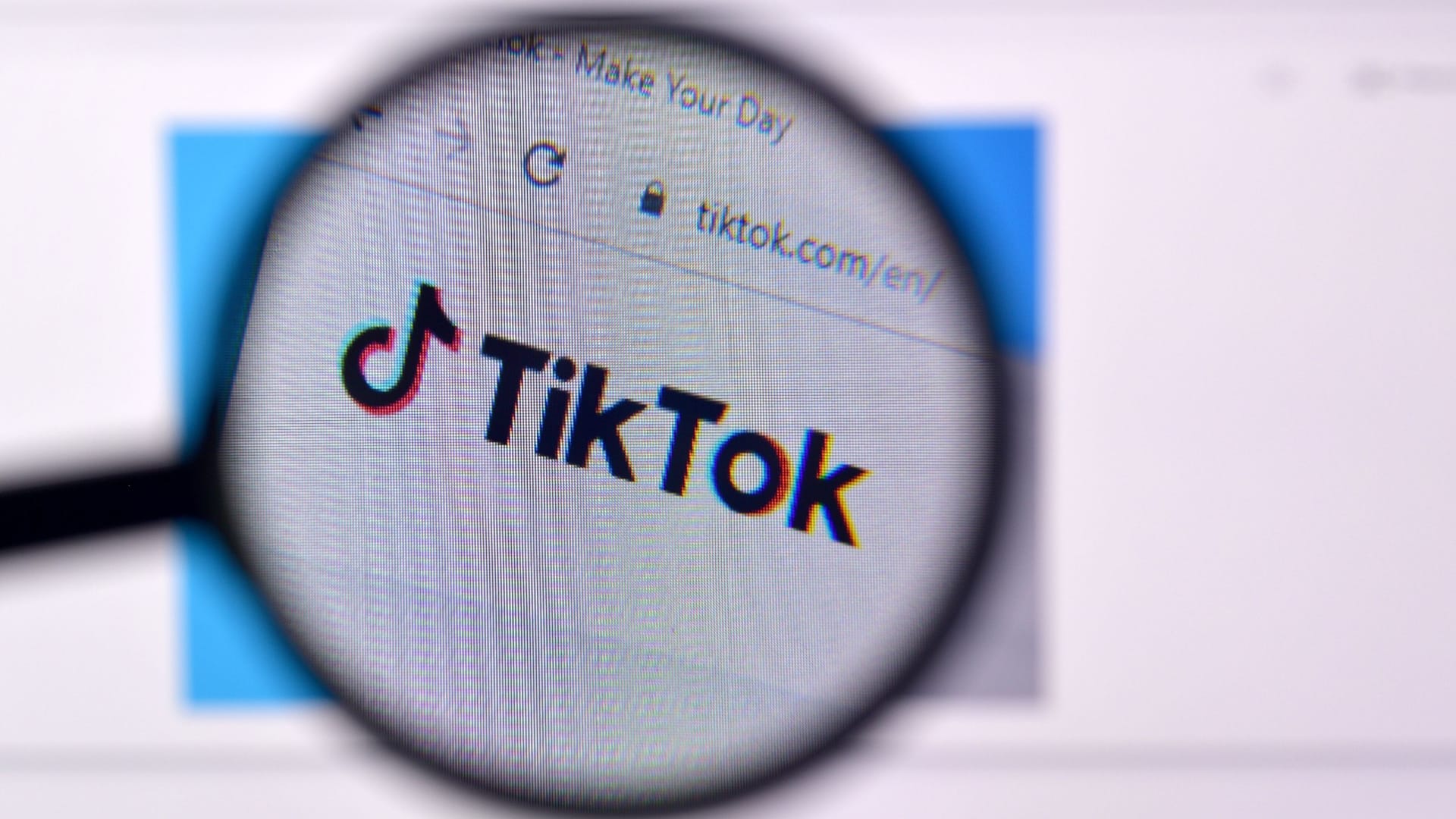 51% Gen Z lựa chọn TikTok để tìm kiếm thay vì Google